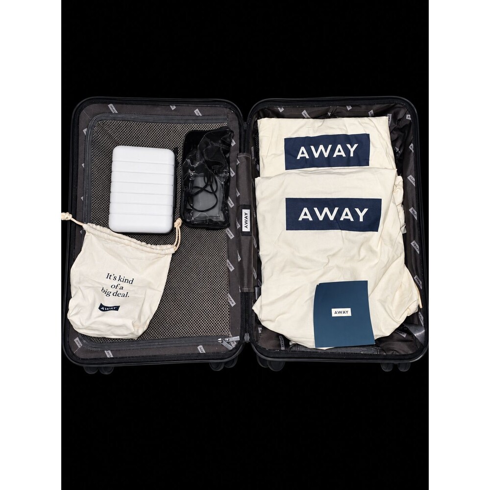 AWAY Carry On White Hardshell Spinner Luggage.-Battery Chrgr, Chords & Mini Case